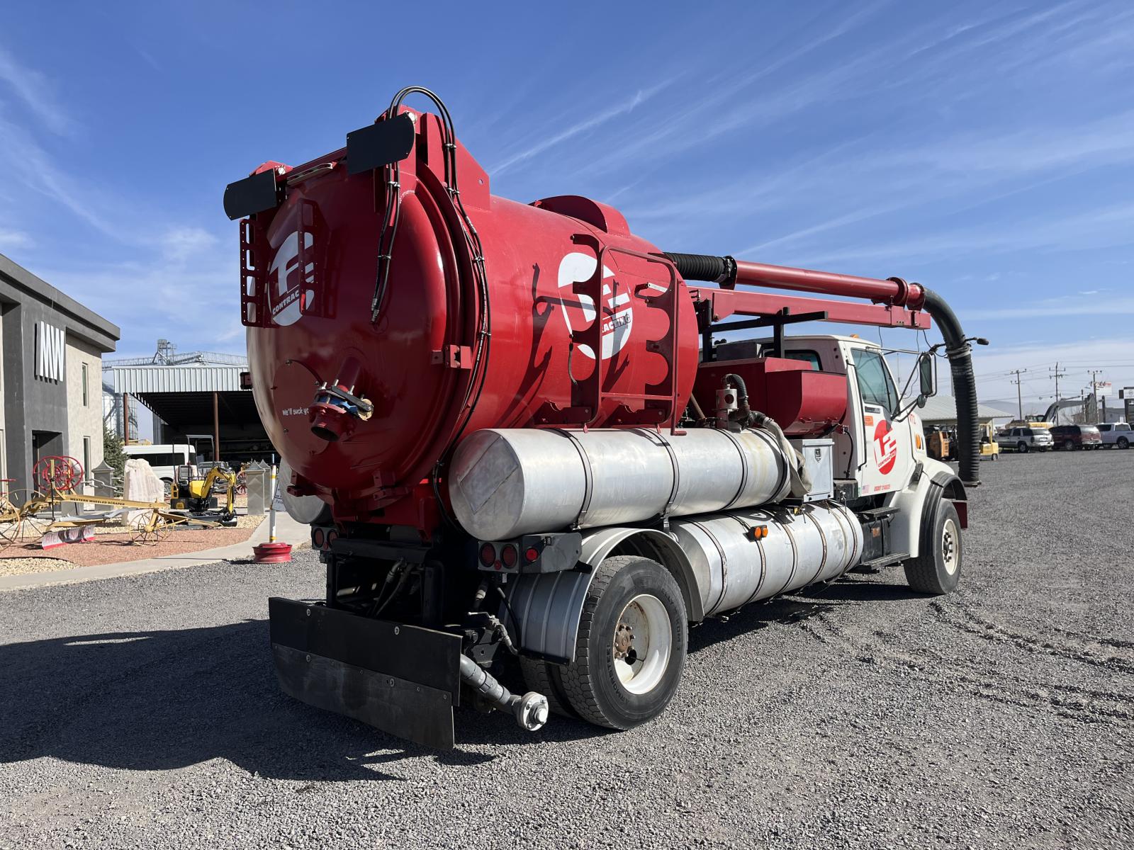 ./imagenes/INVOICE/2019/18054/VACTOR 2110-P1 (4).JPG